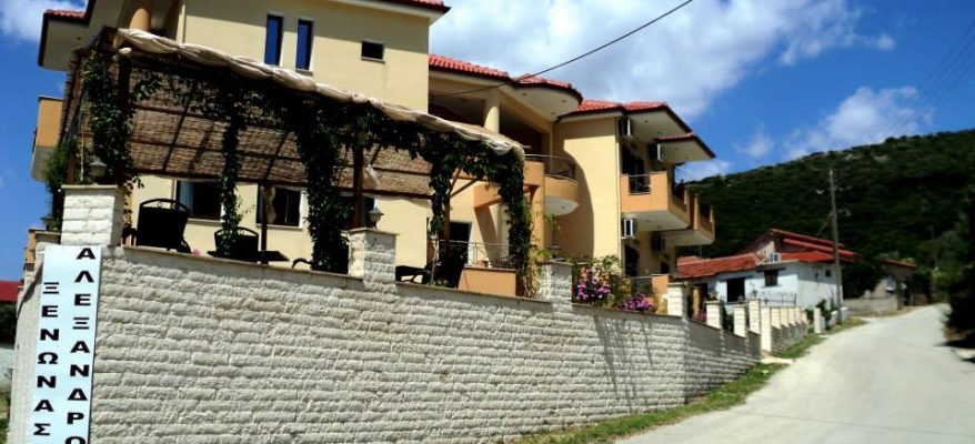 Ξενώνας Αλέξανδρος (3)